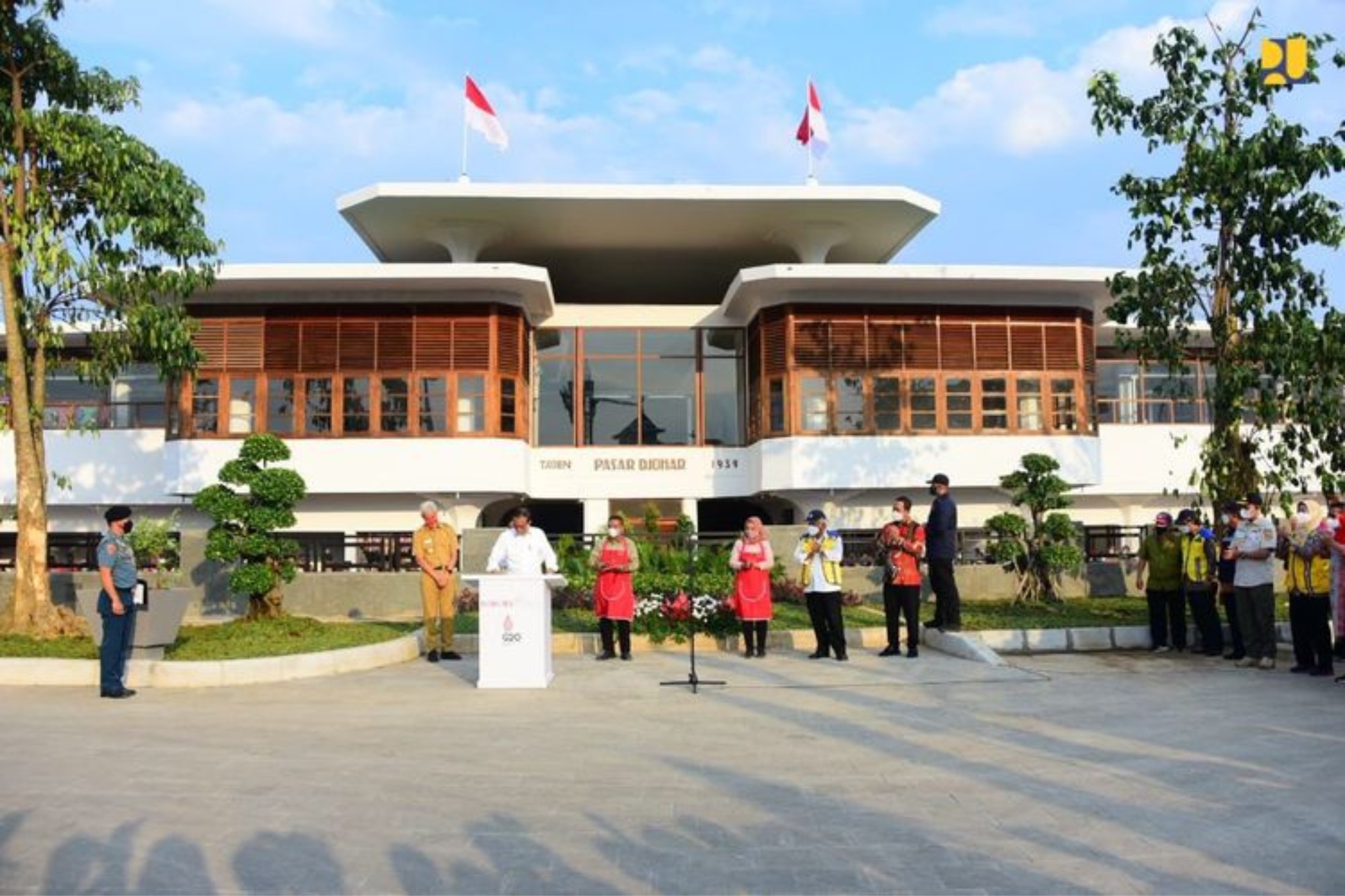 Pasar Johar dan Alun-Alun Semarang